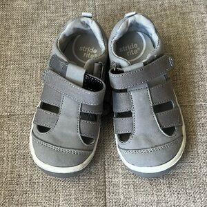 Stride Rite grey sandals